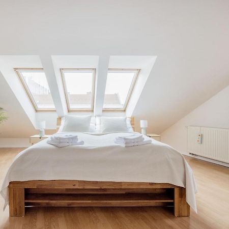 Bright And Spacious Penthouse W/ Terrace & Parking Budapeşte Dış mekan fotoğraf
