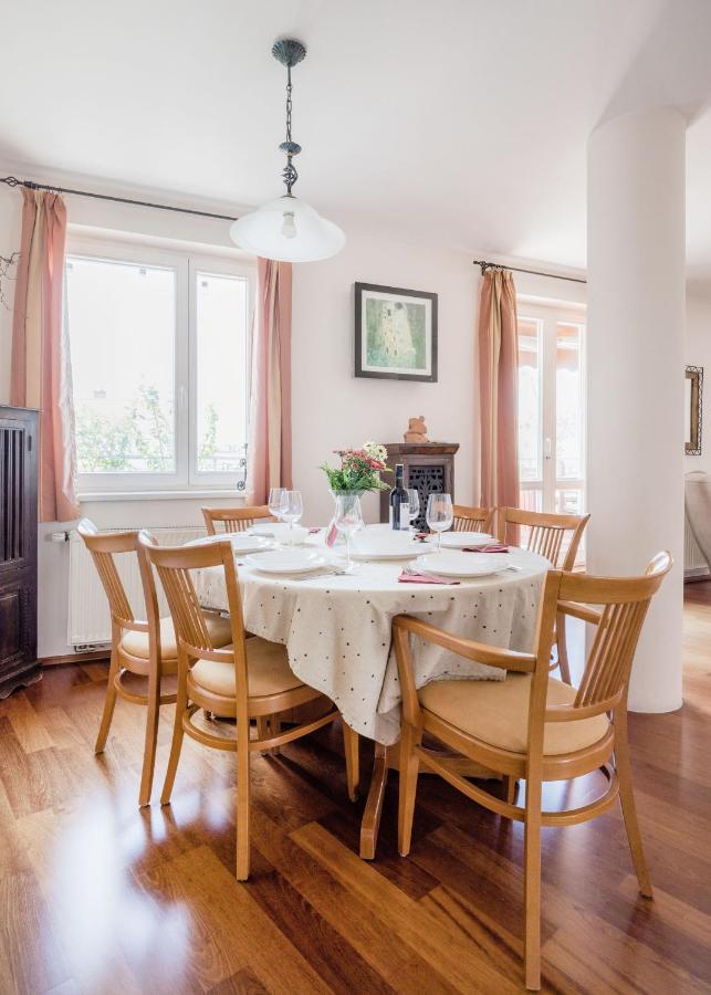 Bright And Spacious Penthouse W/ Terrace & Parking Budapeşte Dış mekan fotoğraf