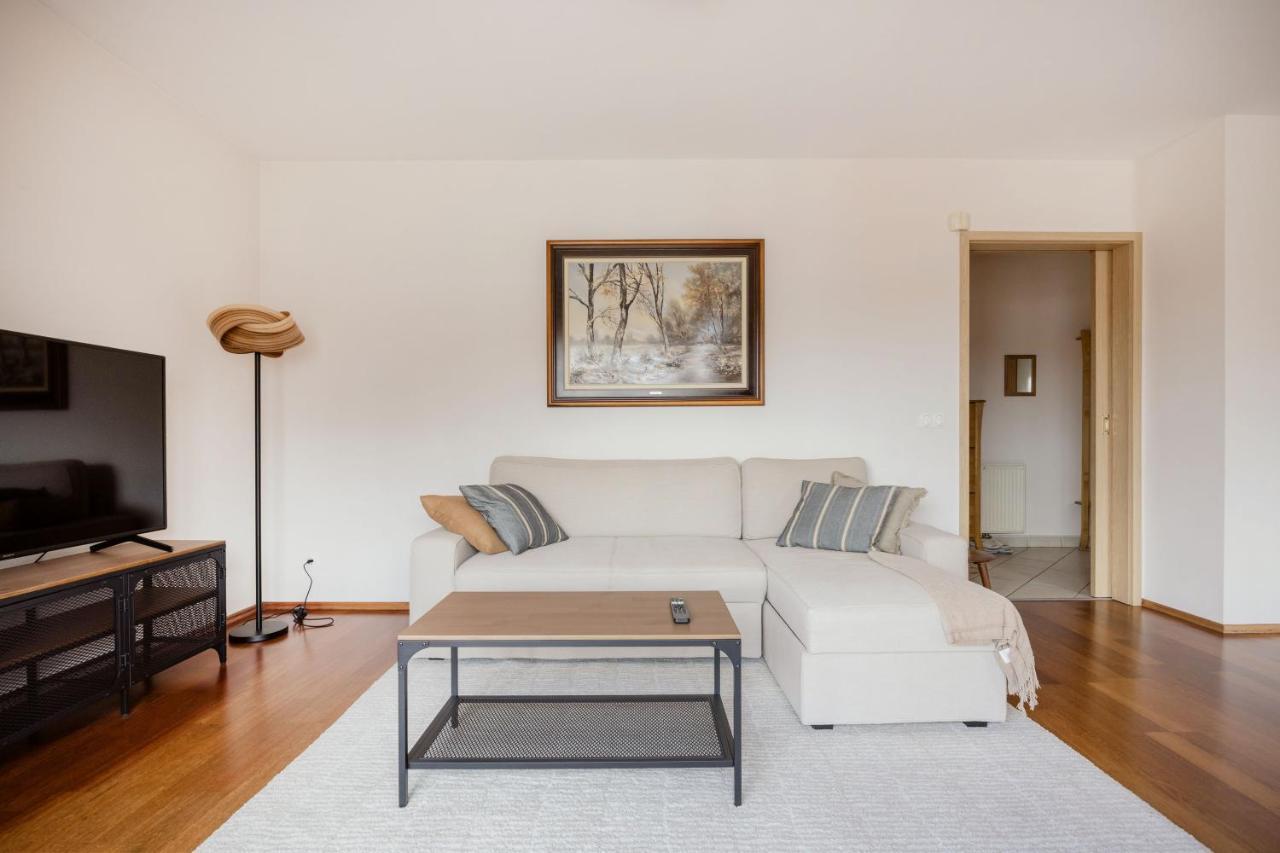 Bright And Spacious Penthouse W/ Terrace & Parking Budapeşte Dış mekan fotoğraf