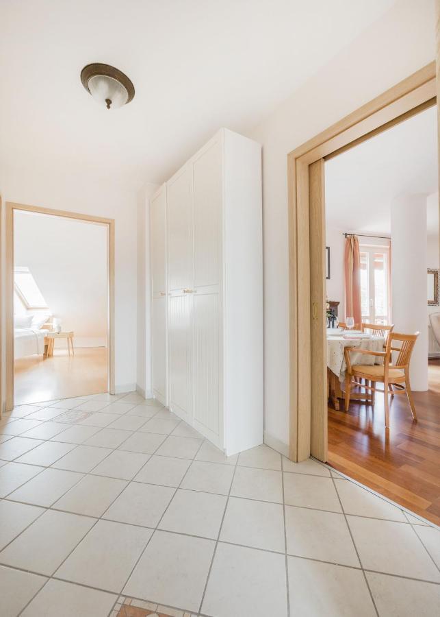 Bright And Spacious Penthouse W/ Terrace & Parking Budapeşte Dış mekan fotoğraf